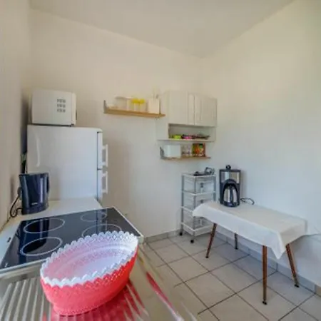 With 3 Bedrooms In Pula, With Enclosed Garden And Wifi - 1 K